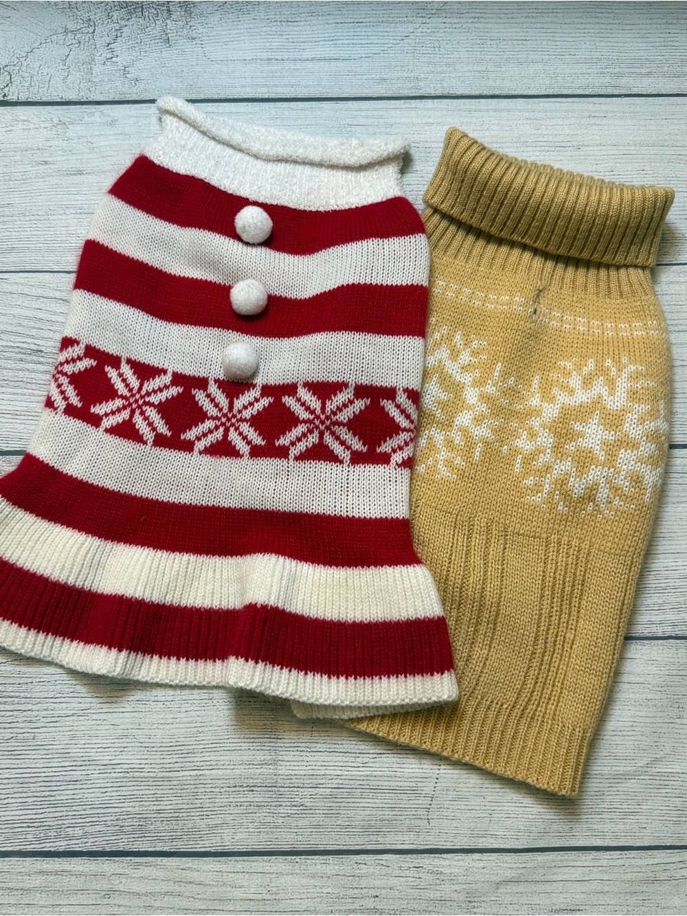Set of 2 Holiday / Winter Pet Sweaters